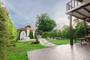 經典單棟房屋 | 露台/庭院