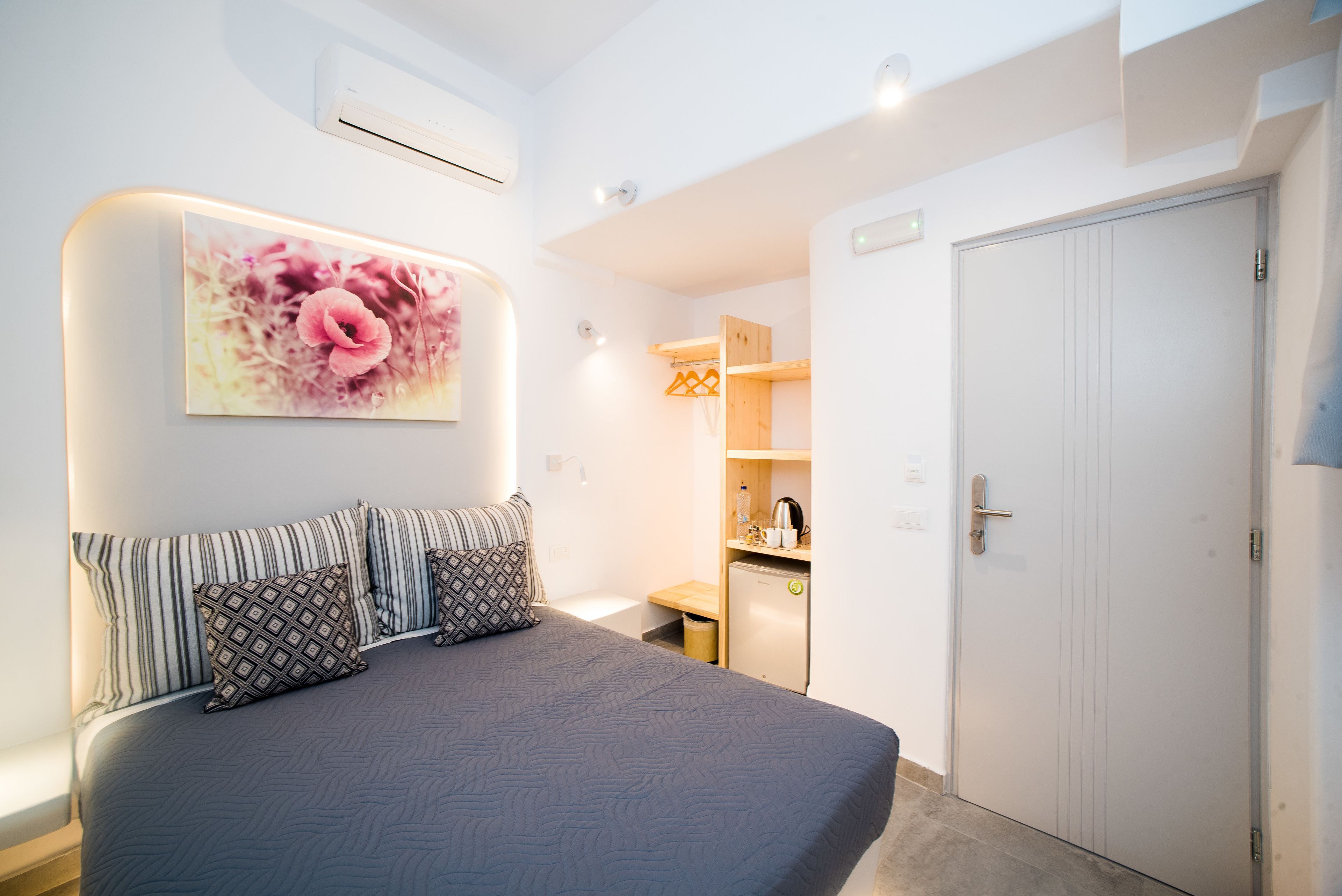 Photo - Mina Studios