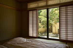 Japanese Style Quadruple Room, NIJO