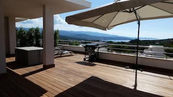 Superior appartement, 1 slaapkamer | Terras