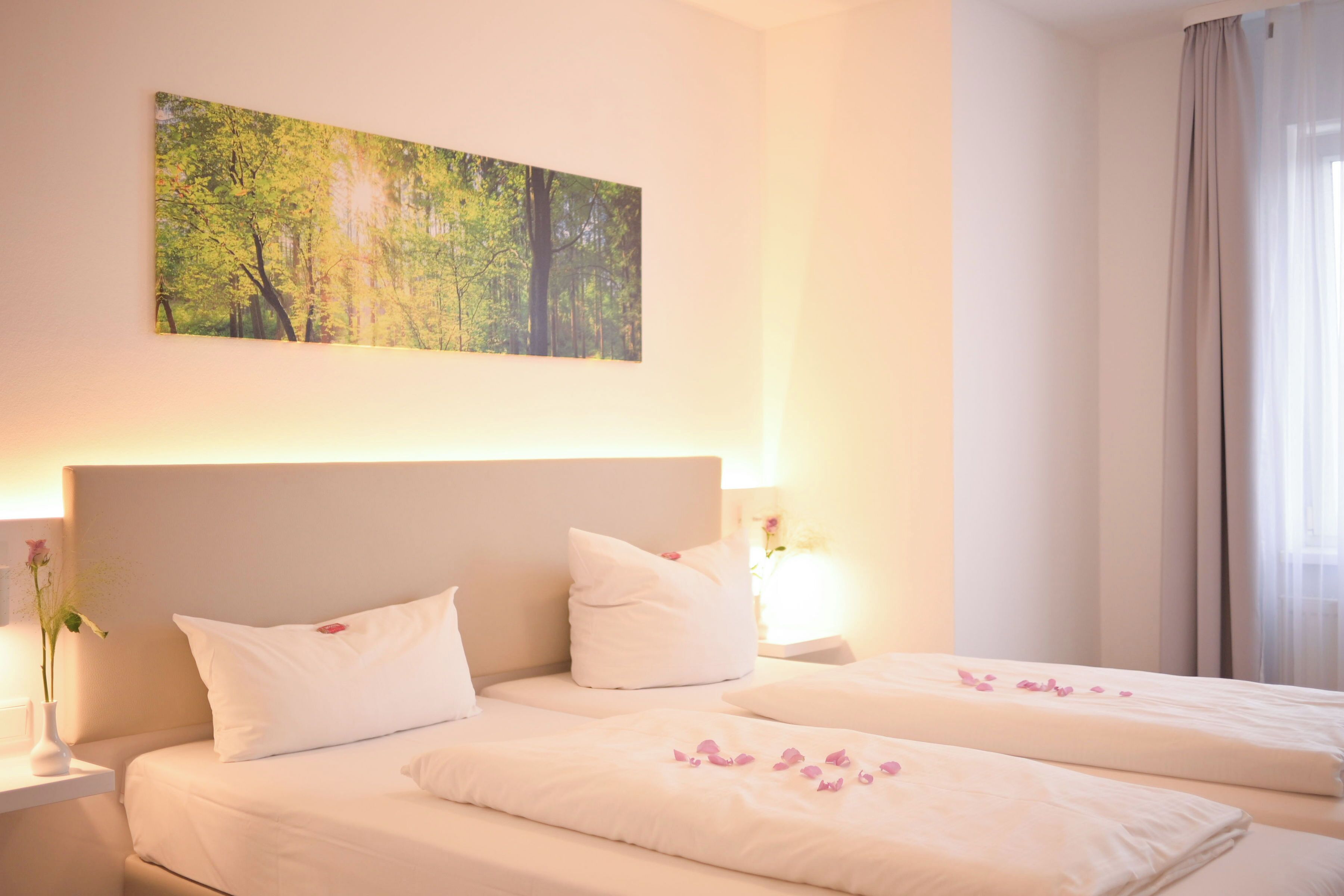 Allergitestet sengetøy, skrivebord og skrivebord for bærbar PC