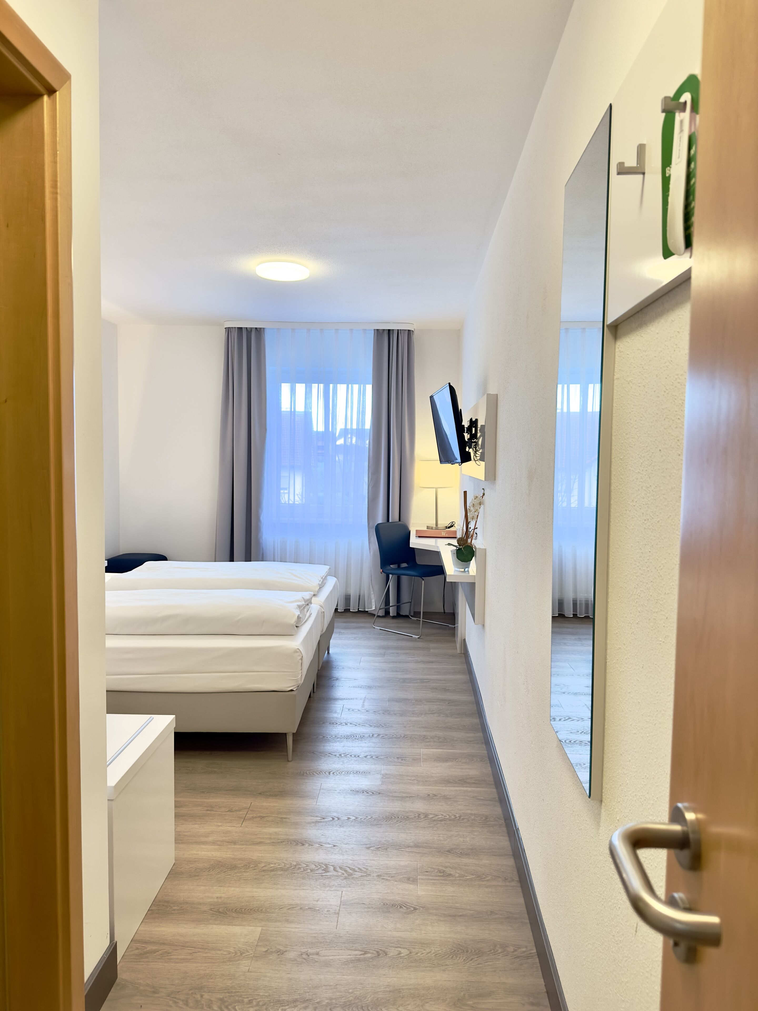 desk, laptop workspace, soundproofing, iron/ironing board