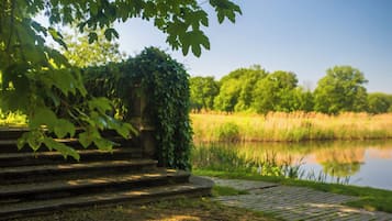 บริเวณภายนอก