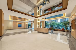 Sala de estar en el lobby