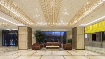 Sala de estar en el lobby