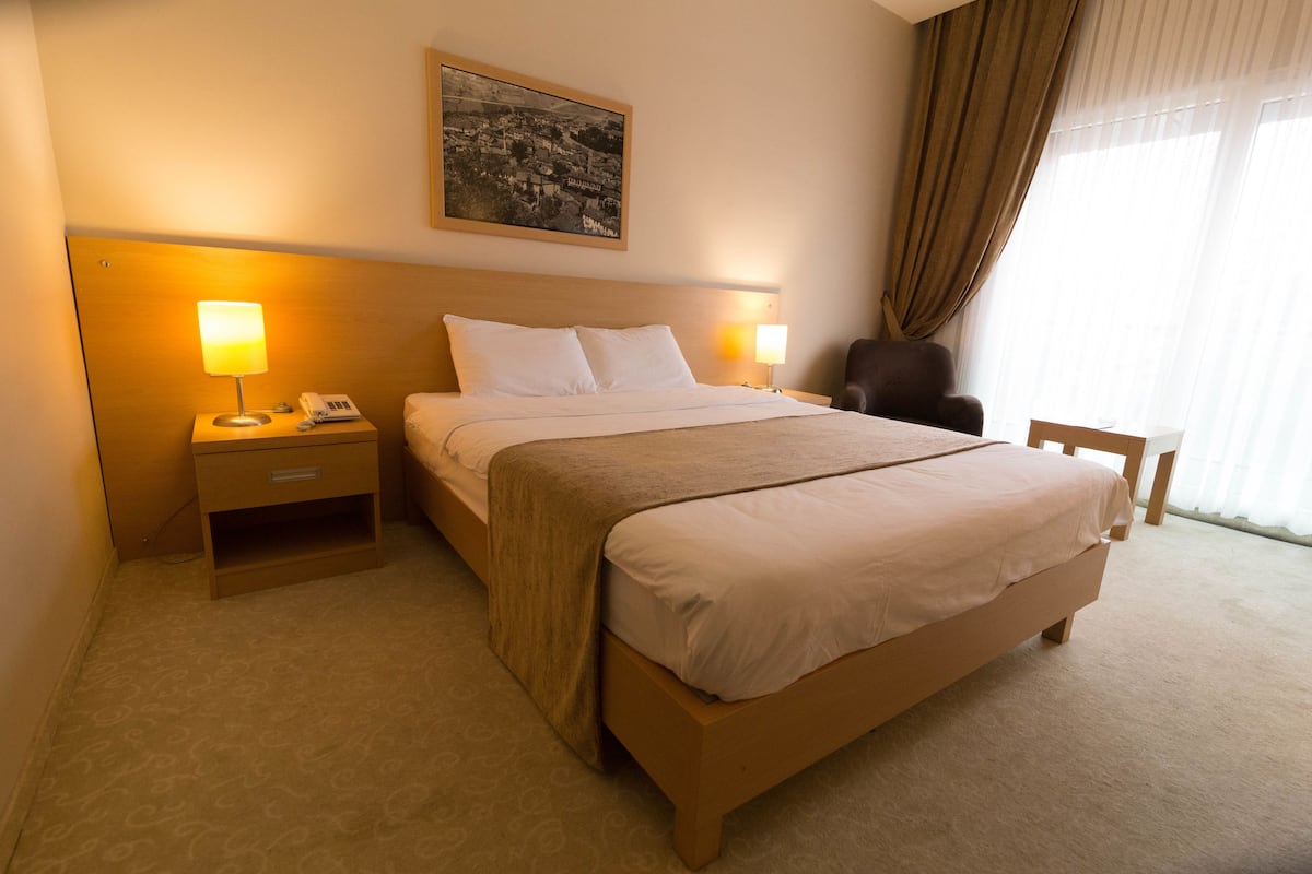 In-room safe, desk, rollaway beds, free WiFi