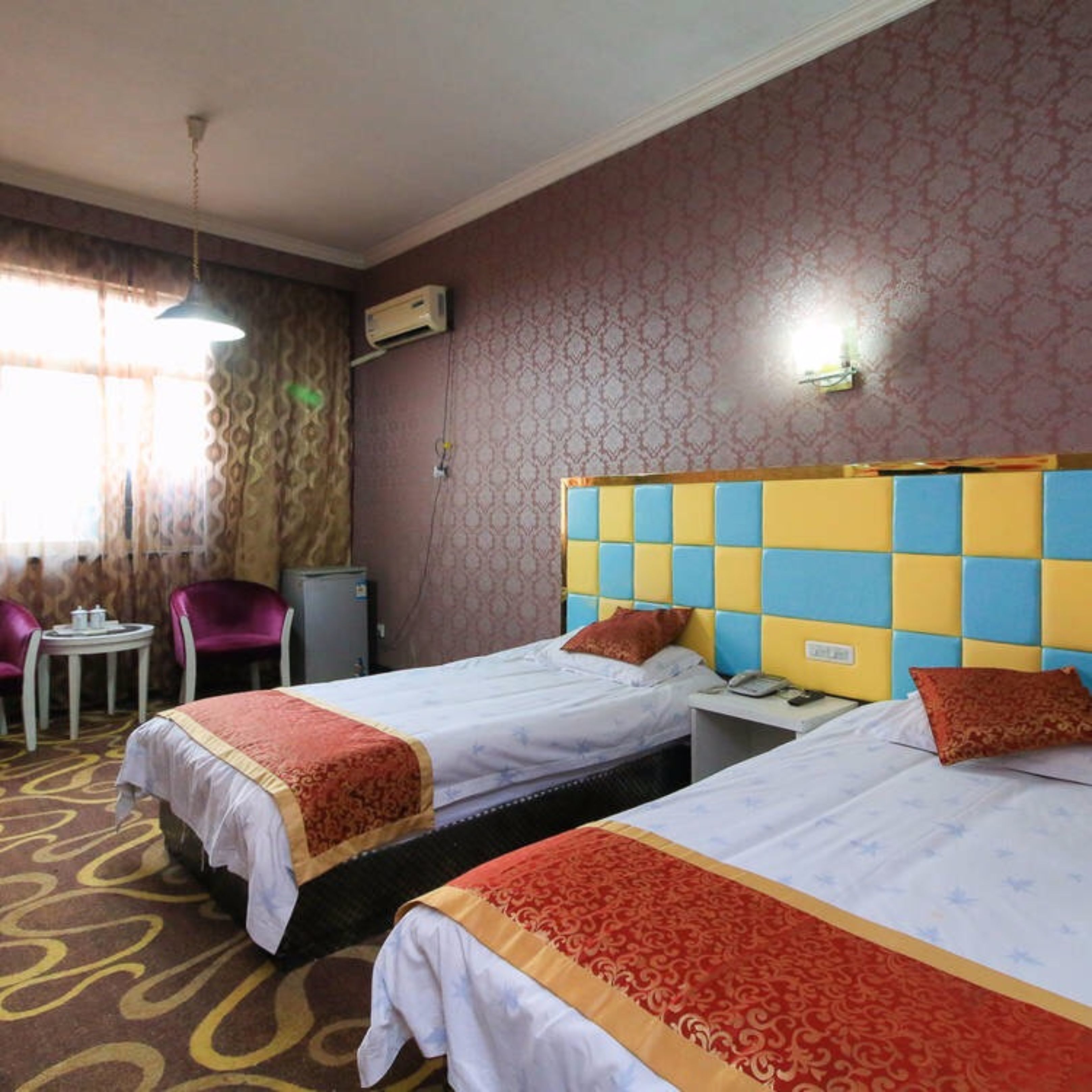 standard twin room | desk, blackout curtains, free wifi