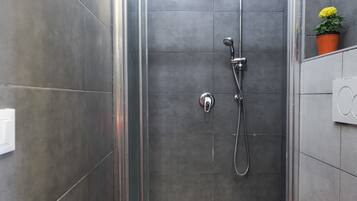 Classic Double or Twin Room | Bathroom | Shower, hair dryer, slippers, towels