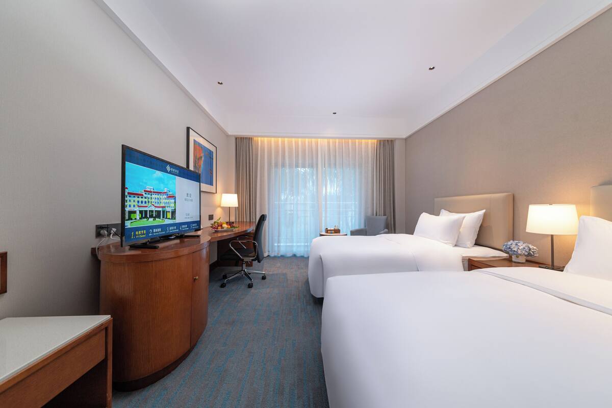 Luxury-Doppelzimmer, Bergblick | Wohnbereich