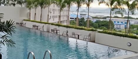 Piscina a l'aire lliure