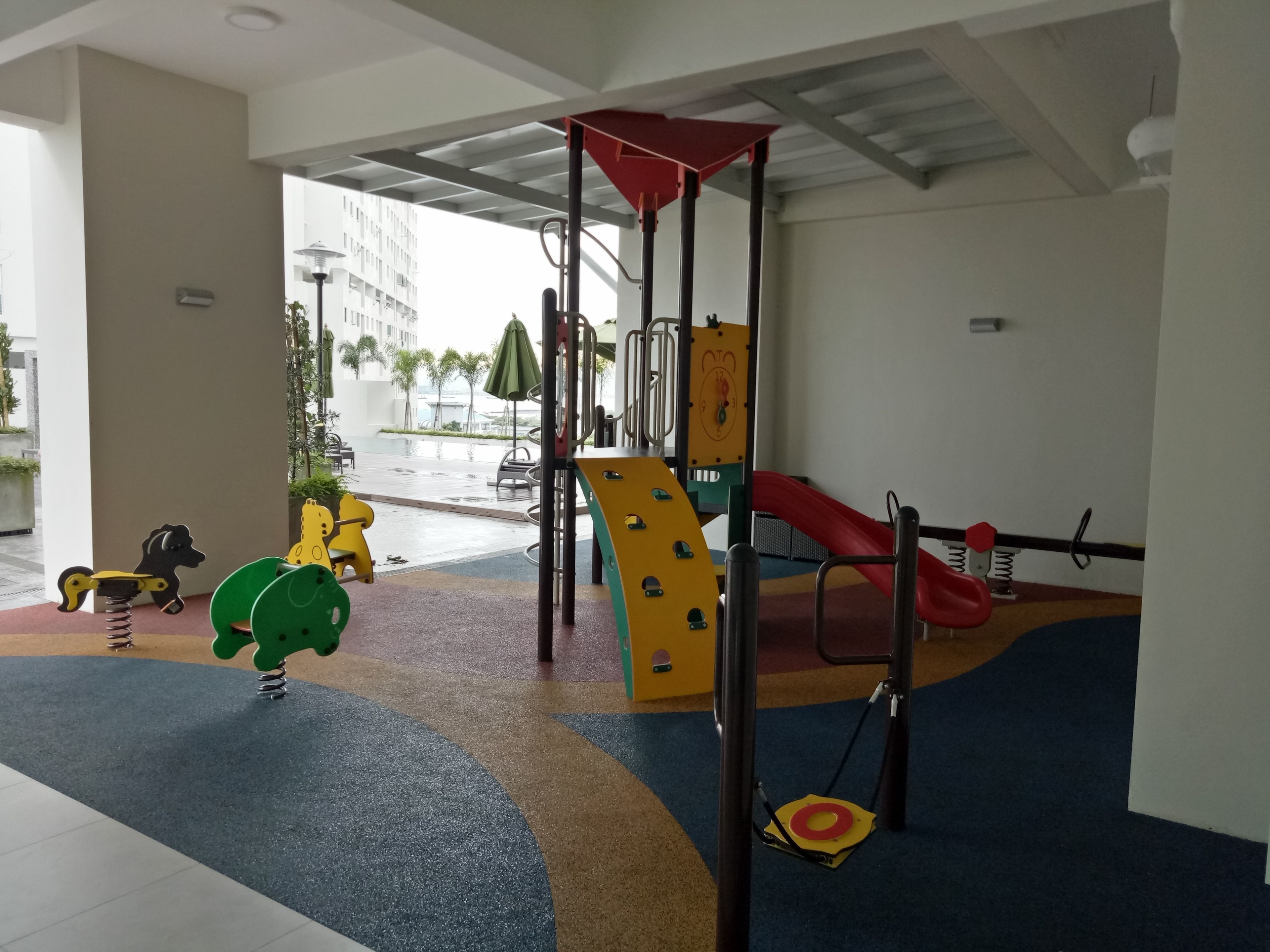 children’s play area – outdoor