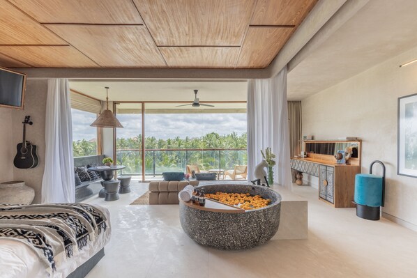 Panorama Penthouse | Premium bedding, in-room safe, free WiFi, bed sheets - Soulshine Bali (Mas)