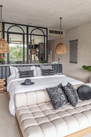 Premium bedding, in-room safe, free WiFi, bed sheets - Soulshine Bali (Mas)