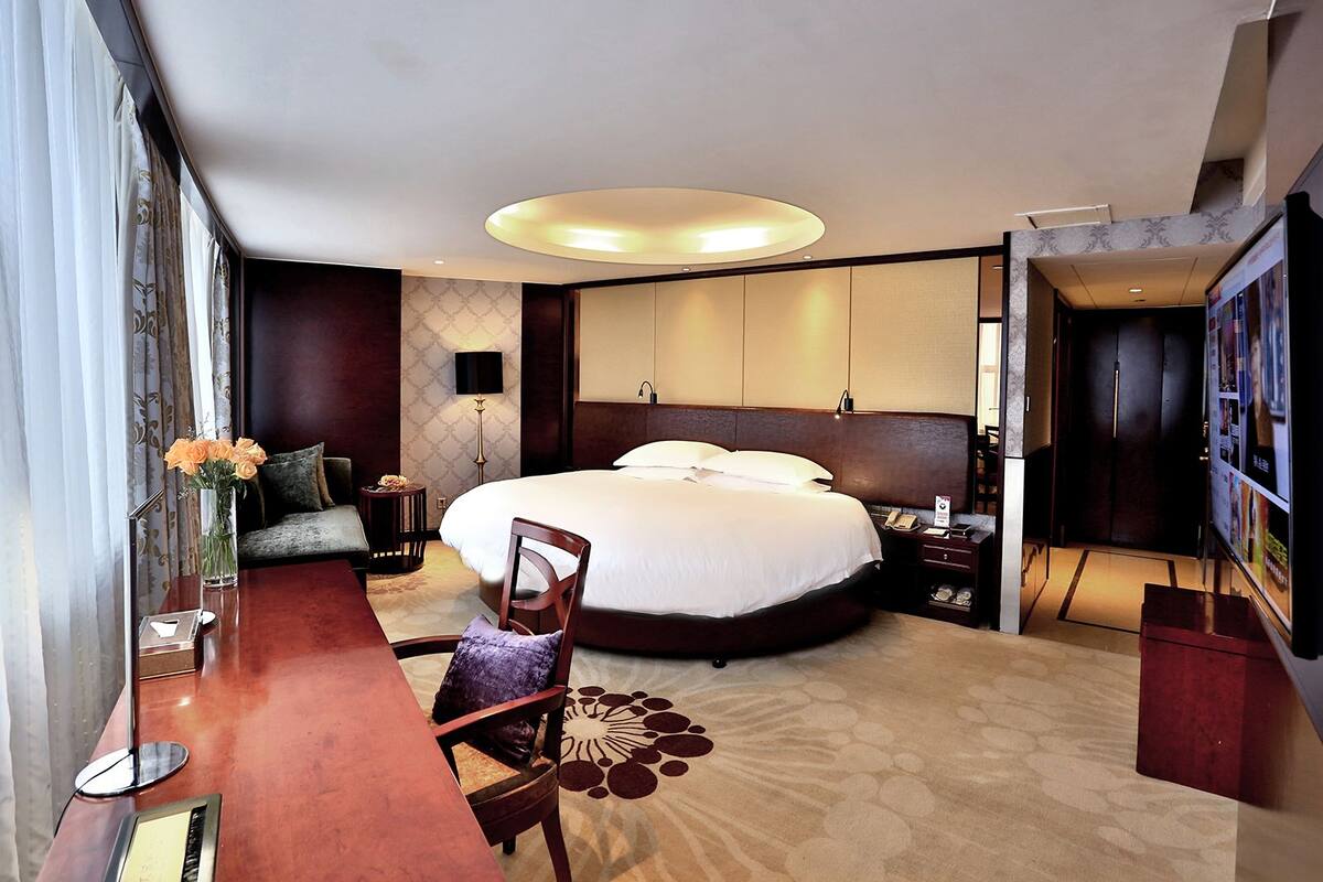 Couette en duvet d'oie, minibar, coffres-forts dans les chambres, bureau