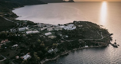 Mangia's Pollina Resort