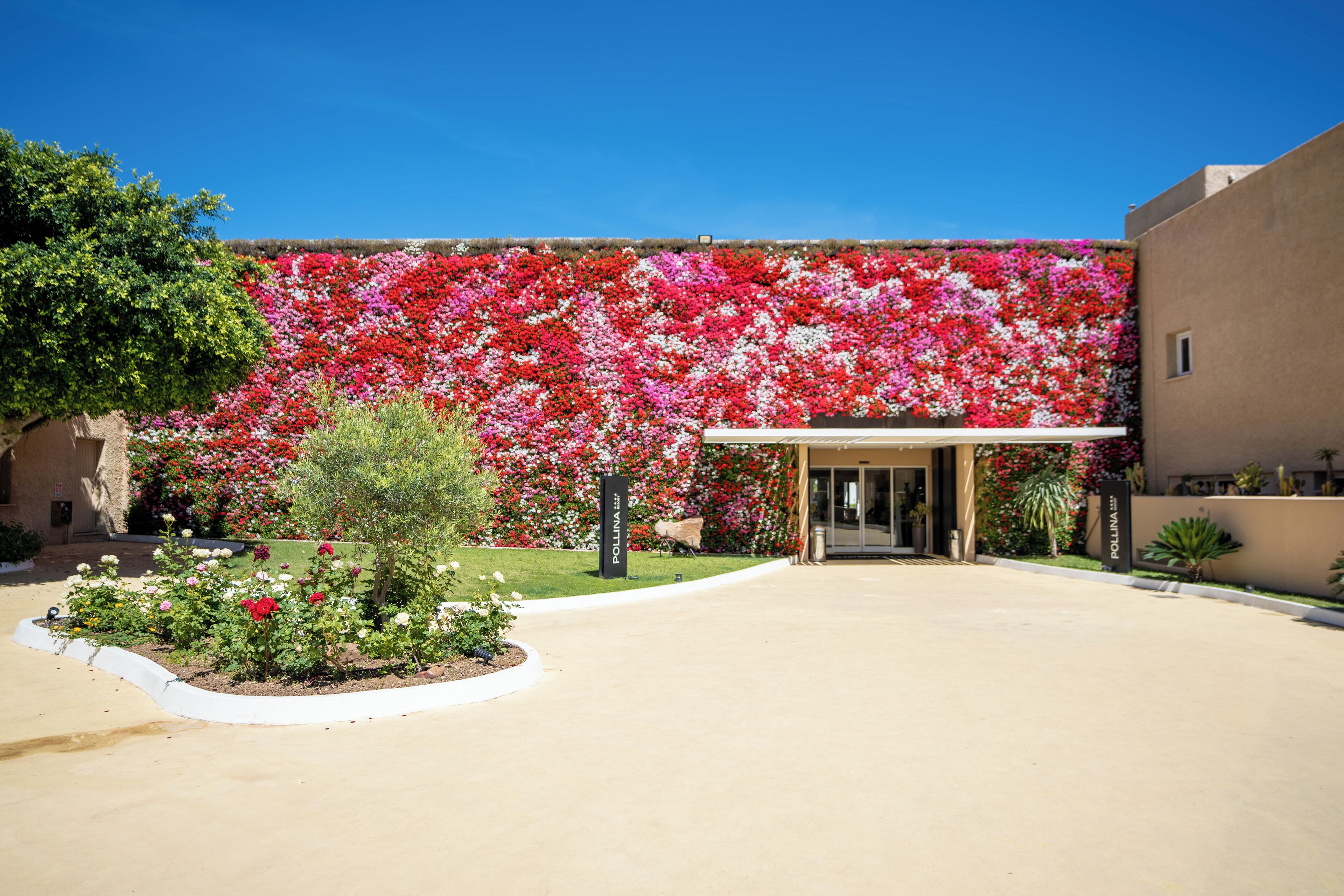 Photo - Mangia's Pollina Resort