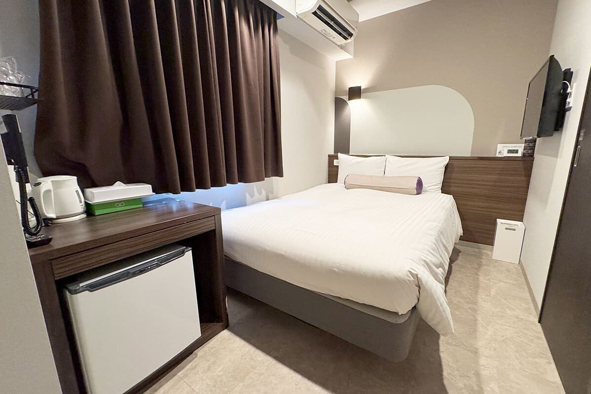 Basic-Doppelzimmer zur Einzelnutzung, 1 grosses Einzelbett, Nichtraucher
