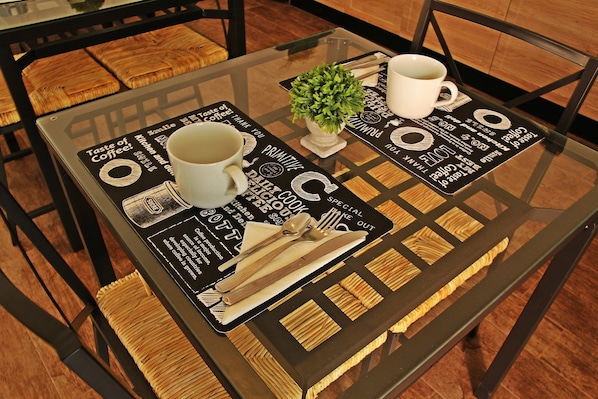 Free daily continental breakfast - Il Civico 2 (Bari)