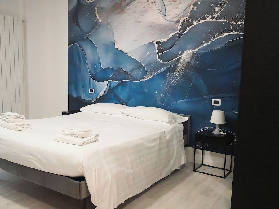 Chambre Double Confort | Rideaux occultants, Wi-Fi gratuit, draps fournis