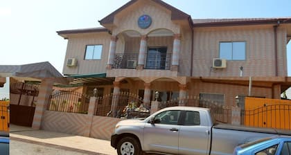 Precious Guest lodge