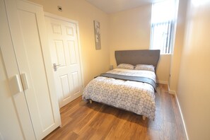 Departamento urbano, 1 habitación, cocina | Habitación temática infantil