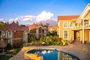 Mountain view - Masailand Safari & Lodge (Arusha)