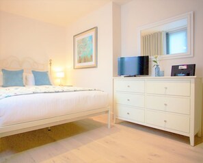 Apartment, 1 Bedroom, Kitchen | 1 bedroom, premium bedding, iron/ironing board, free WiFi - Citystay Living - Pringle House (Cambridge)