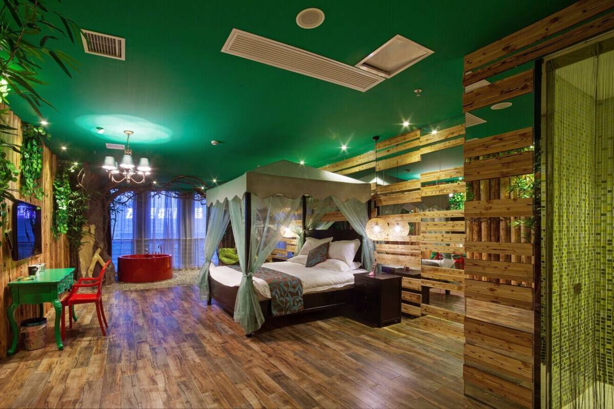 Habitación de lujo doble | Escritorio, cortinas opacas, wifi gratis