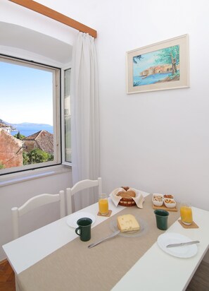 Restauration dans la chambre