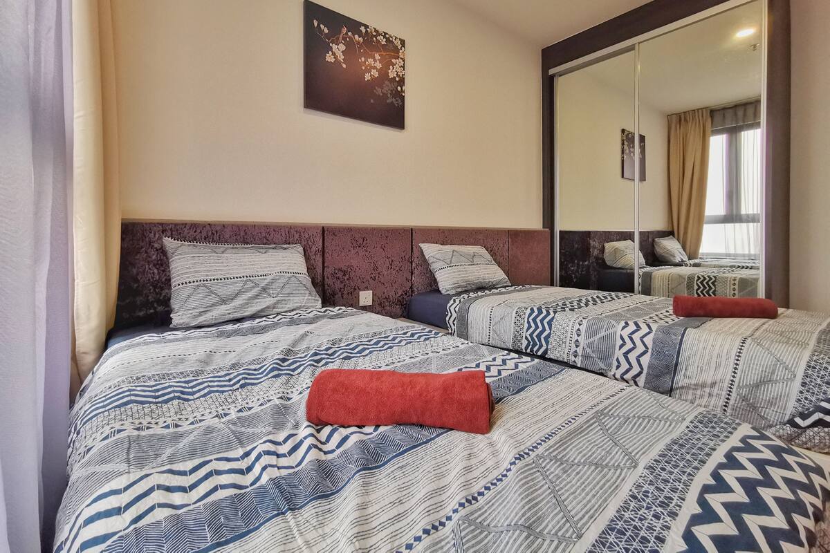 Superior Apartment, 2 Bedrooms, Non Smoking, 2 Bathrooms | 2 bedrooms, individually decorated, individually furnished