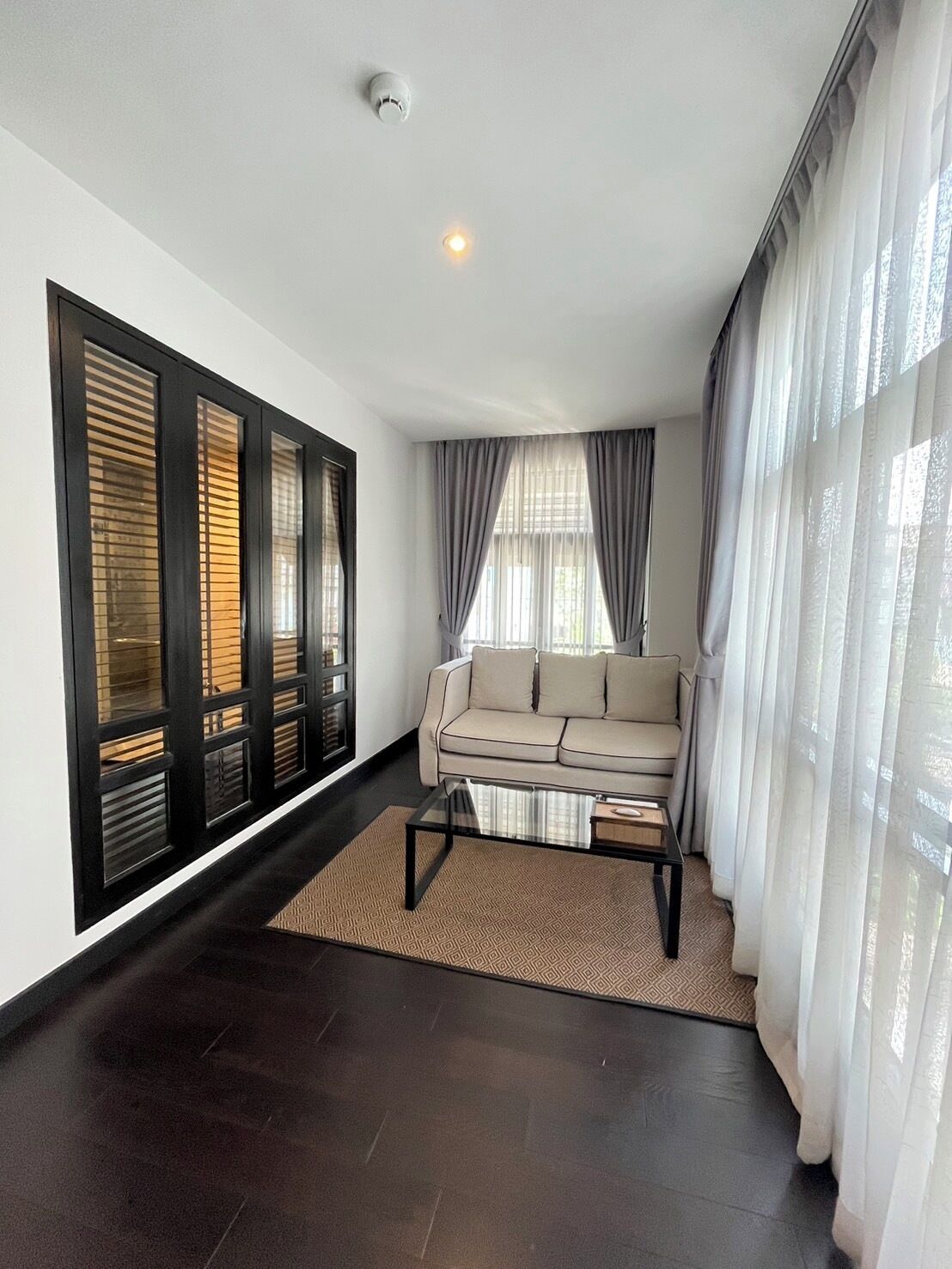 junior suite | 1 bedroom, premium bedding, minibar, in-room safe