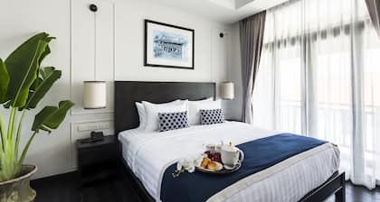Cheeva Dee Hotel