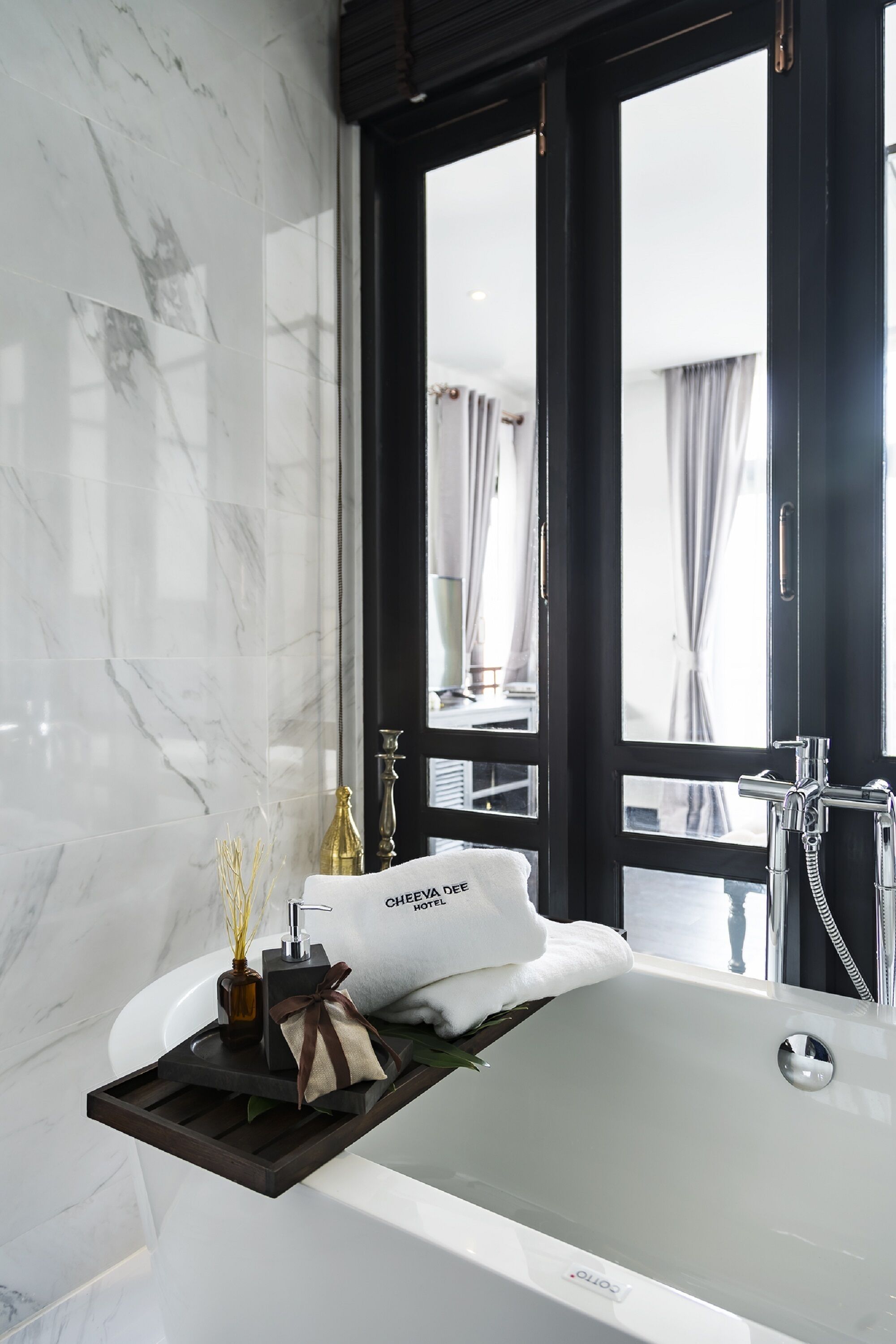 deluxe with balcony | bathroom | free toiletries, hair dryer, bidet, towels
