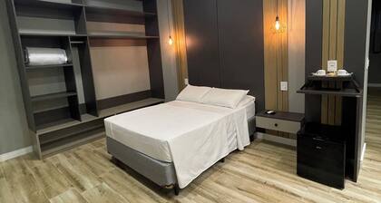 Eleganz Hostel & Suites