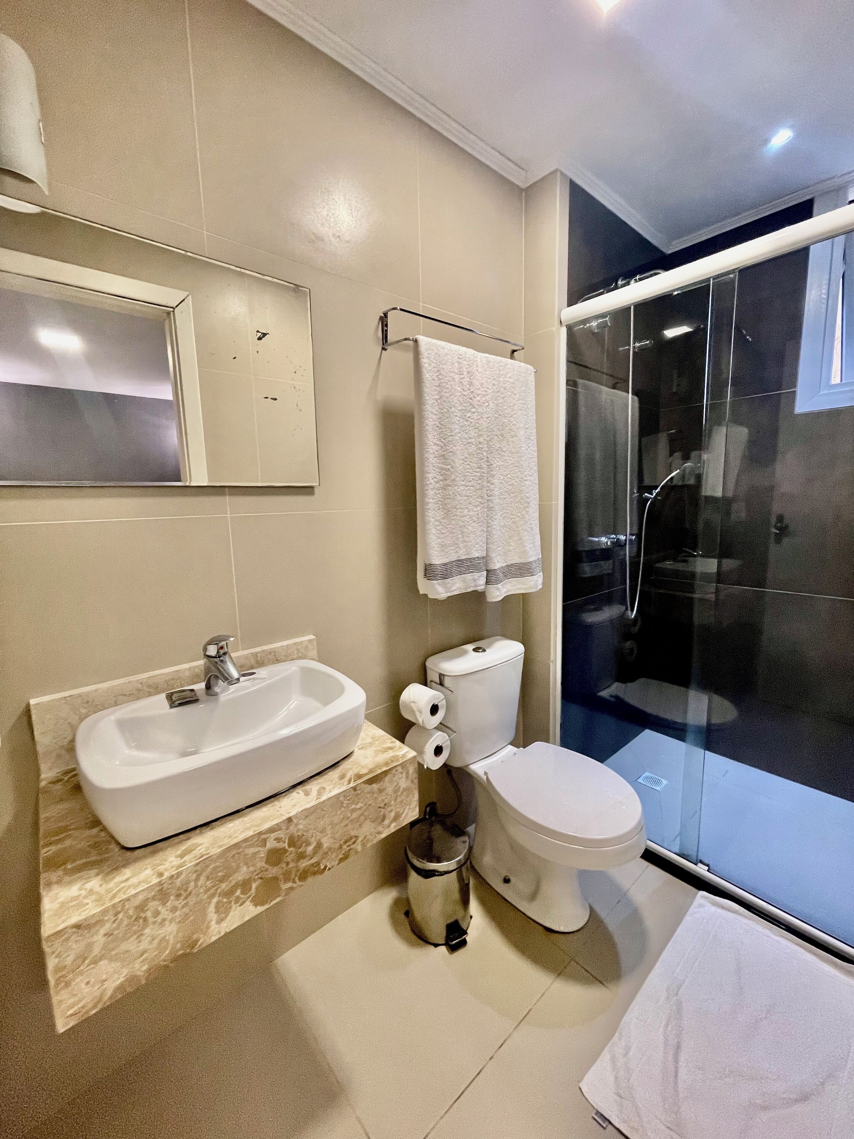 Foto - Eleganz Hostel & Suítes