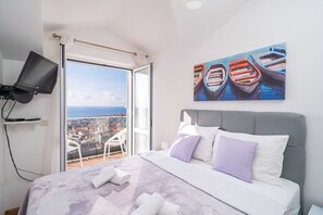 Apartment (Apartments Isabora - Comfort Three-Be) | Desk, iron/ironing board, free WiFi, bed sheets - Apartments Isabora (Dubrovnik)