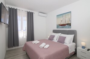 Apartment (Apartments Isabora - Two-Bedroom Apar) | Desk, iron/ironing board, free WiFi, bed sheets