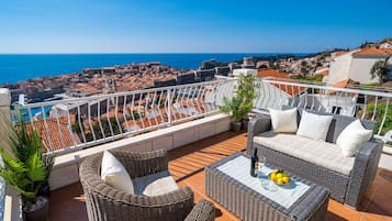 Premium Apartment, 2 Bedrooms, Terrace, Sea View | Terrace/patio