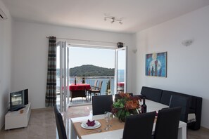 Superior Apartment, 3 Bedrooms, Balcony, Sea View | Living area - Apartments Villa Ari (Dubrovnik)