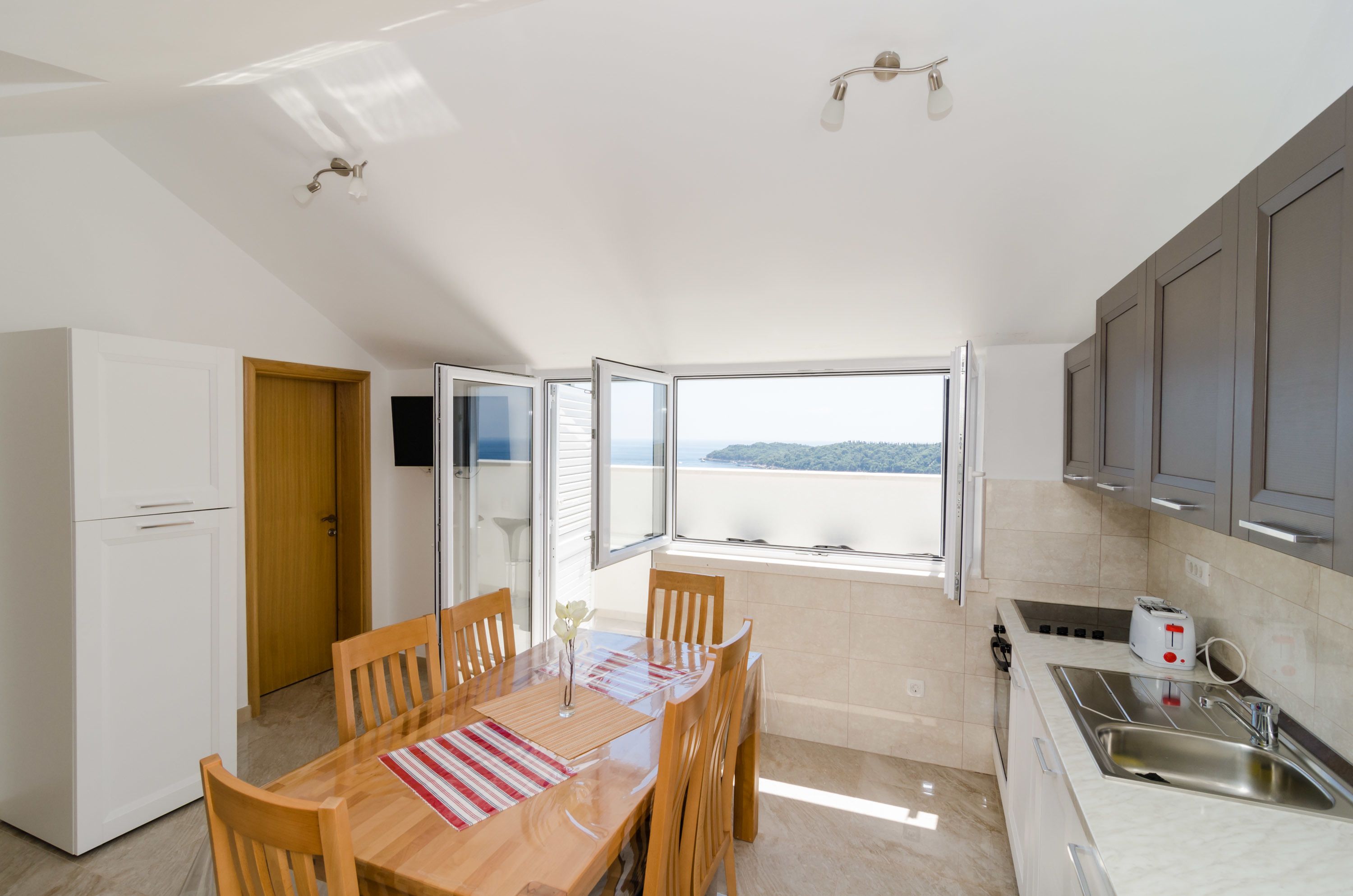 Apartment, 3 Schlafzimmer, Balkon, Meerblick | Eigene Küche