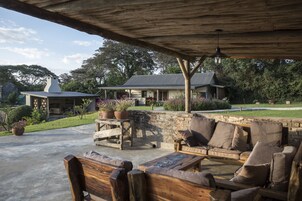 Family Room, Valley View | Terrace/patio