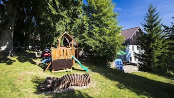 Children's play area - outdoor
