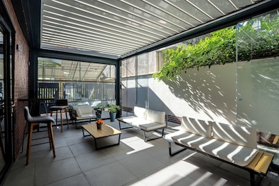 Caro Aparthotel