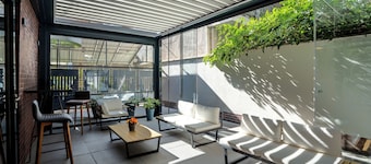 Caro Aparthotel