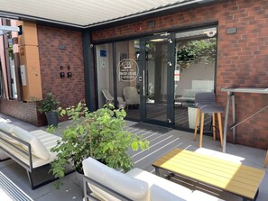 Exterior - Caro Aparthotel (Varna)