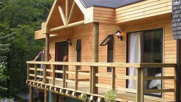 Standard Double Room, 1 King Bed, Private Bathroom | Balcony