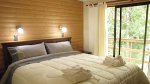 Standard Double Room, 1 King Bed, Private Bathroom - Termas de San Luis (Pucón)