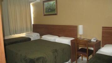 1 Schlafzimmer, Minibar, Schreibtisch, kostenloses WLAN