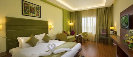 Minibar, coffres-forts dans les chambres, bureau, chambres insonorisées