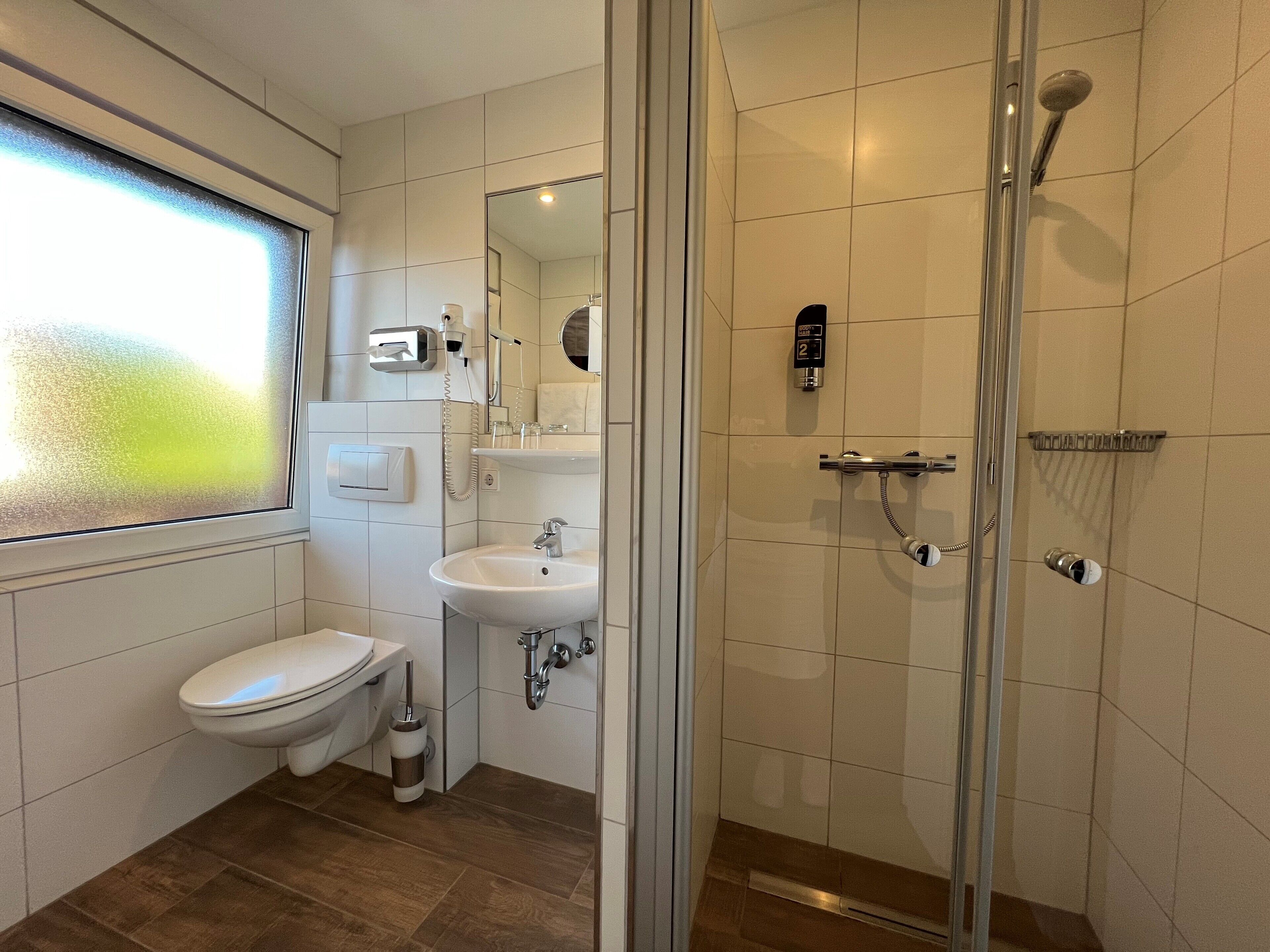 double room | bathroom | shower, hair dryer, towels